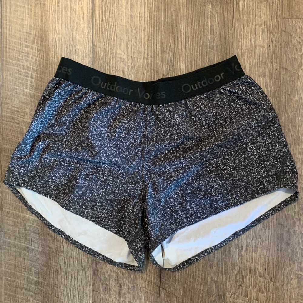 Outdoor Voices Patterned Running Shorts Size L